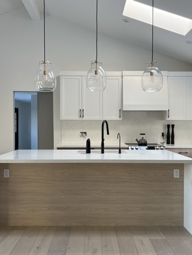 10 G, Hamilton — custom cabinetry by Metrico